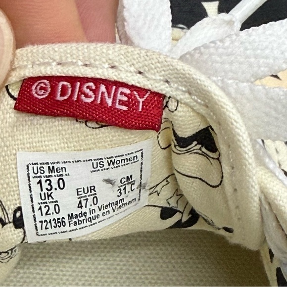 Vans Disney Collaboration Sneaker Mickey’s Birthday Mickey Mouse Men’s Size‎ 13 - Picture 11 of 11